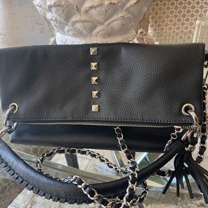 Tocara  black purse Smoke free home